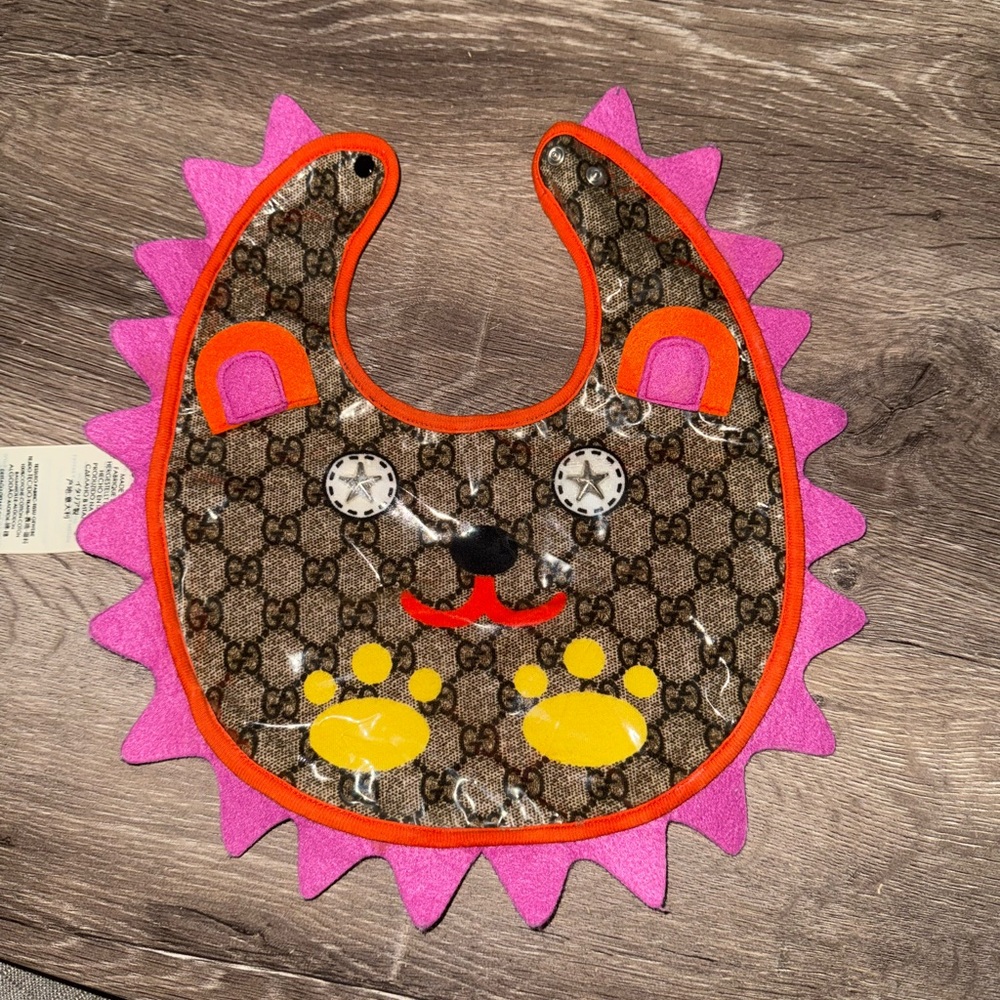 GUCCI BABY BIB
